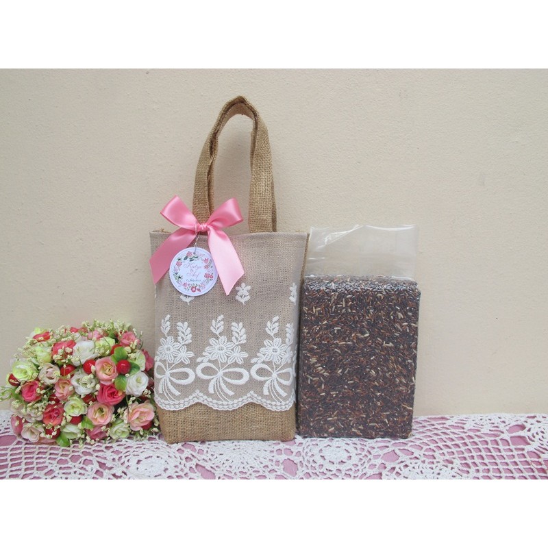 healthy thai riceberry in lace gift bag